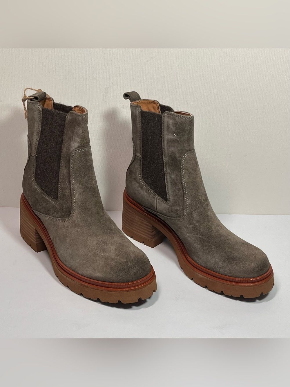 Sofft Jordie Suede Chelsea Stacked Heel Ankle Boots